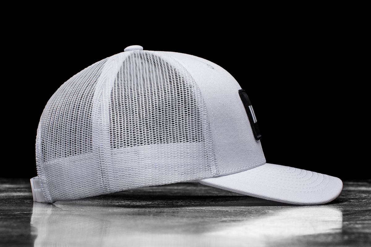 Nobull Curved-Brim Trucker Hoeden Heren Wit | 234095-OEW