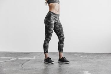 Nobull Mid-Rise Crop Plush Heather Hardloopbroek Dames Grijs Camo | 691587-QPN